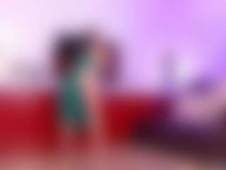 Lara Giraldo's Live Sex Cam Show