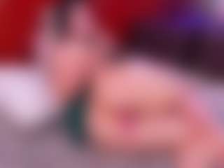 Lara Giraldo's Live Sex Cam Show