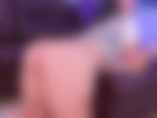 Lara Giraldo's Live Sex Cam Show