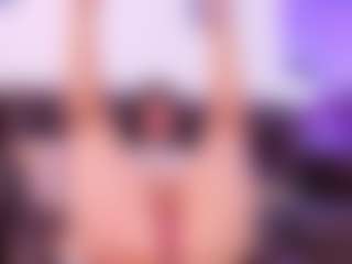 Lara Giraldo's Live Sex Cam Show