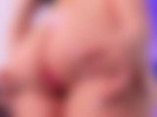 Live cam show with Lara Giraldo - Sexwebcam Athletic on crypto-cams