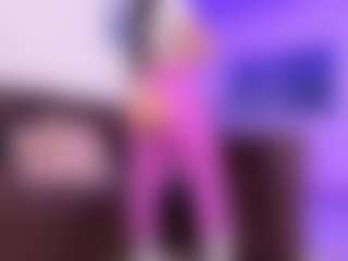 Live cam show with Lara Giraldo - Big Tits on Camsoda