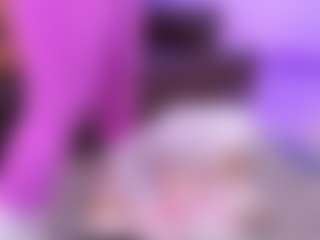 Lara Giraldo's Live Sex Cam Show