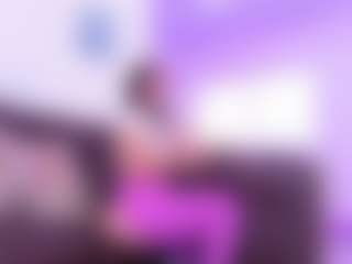 Lara Giraldo's Live Sex Cam Show