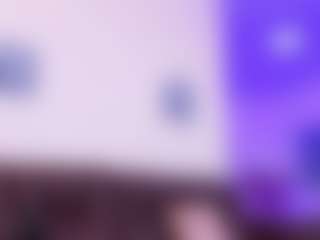 Lara Giraldo's Live Sex Cam Show