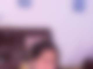 Lara Giraldo's Live Sex Cam Show