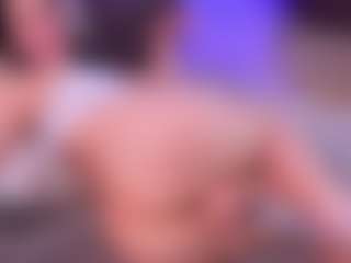 Lara Giraldo's Live Sex Cam Show
