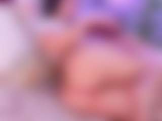 Lara Giraldo's Live Sex Cam Show