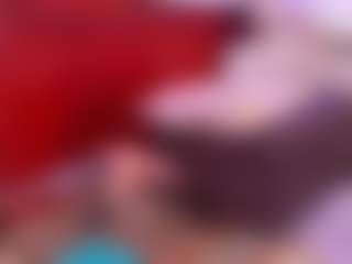 Lara Giraldo's Live Sex Cam Show
