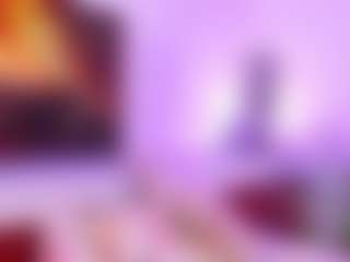 Lara Giraldo's Live Sex Cam Show
