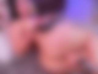 Lara Giraldo's Live Sex Cam Show
