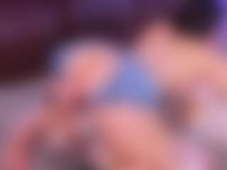 Lara Giraldo's Live Sex Cam Show