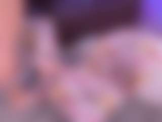 Lara Giraldo's Live Sex Cam Show
