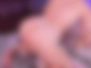 Lara Giraldo's Live Sex Cam Show