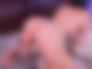 Lara Giraldo's Live Sex Cam Show