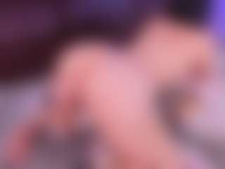 Lara Giraldo's Live Sex Cam Show