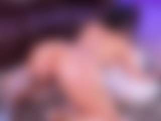 Lara Giraldo's Live Sex Cam Show