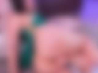 Lara Giraldo's Live Sex Cam Show