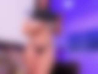 Lara Giraldo's Live Sex Cam Show