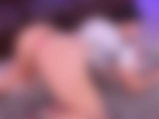 Lara Giraldo's Live Sex Cam Show