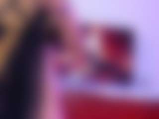 Lara Giraldo's Live Sex Cam Show