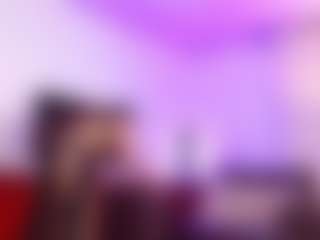 Lara Giraldo's Live Sex Cam Show