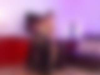 Lara Giraldo's Live Sex Cam Show