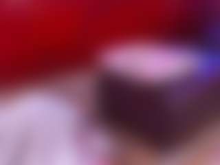 Lara Giraldo's Live Sex Cam Show