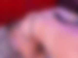 Lara Giraldo's Live Sex Cam Show