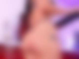 Live cam show with Lara Giraldo - Squirt Teen (18+) on Hubzter Live