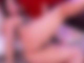 Lara Giraldo's Live Sex Cam Show
