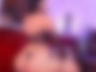 Lara Giraldo's Live Sex Cam Show