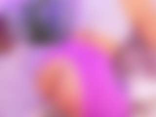 Lara Giraldo's Live Sex Cam Show