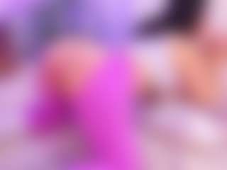 Lara Giraldo's Live Sex Cam Show