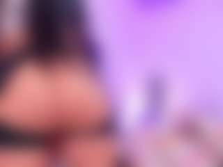 Live cam show with Lara Giraldo - Twerk on Camsoda