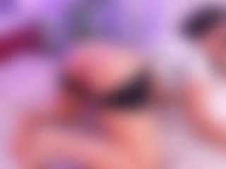 Live cam show with Lara Giraldo - Striptease on Camsoda