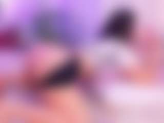 Lara Giraldo's Live Sex Cam Show