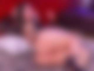 Lara Giraldo's Live Sex Cam Show