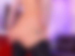 Lara Giraldo's Live Sex Cam Show