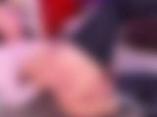 Live cam show with Lara Giraldo - Big Ass on https://playwithruby.com