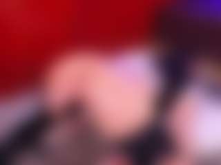 Lara Giraldo's Live Sex Cam Show
