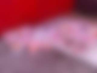 Live cam show with Lara Giraldo - Big Tits on Mixed Magazine Live