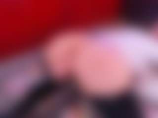 Lara Giraldo's Live Sex Cam Show