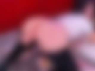 Lara Giraldo's Live Sex Cam Show