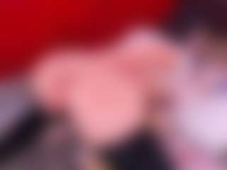 Lara Giraldo's Live Sex Cam Show