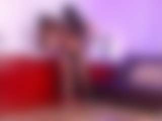 Live cam show with Lara Giraldo - Deepthroat on crypto-cams