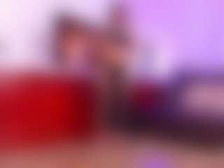 Lara Giraldo's Live Sex Cam Show