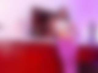 Lara Giraldo's Live Sex Cam Show