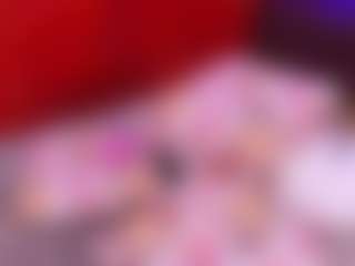 Lara Giraldo's Live Sex Cam Show