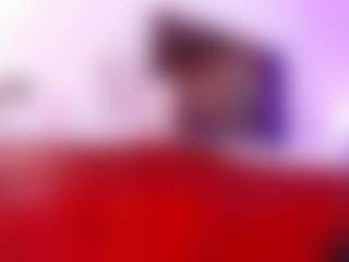 Live cam show with Lara Giraldo - Green Eyes on xfollow cams